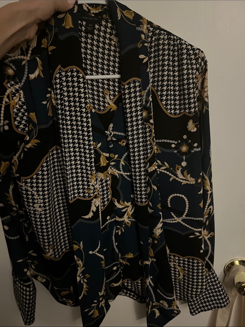 Ann Taylor teal, Black, Gold & Cream Patterned Blazer